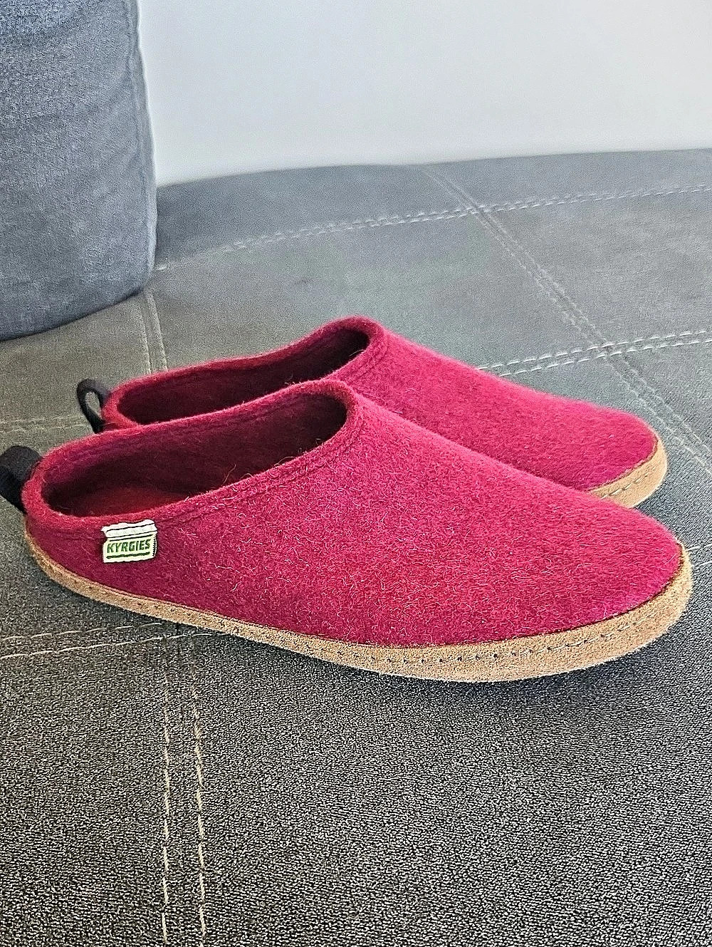Kyrgies Barefoot Wool Slippers Pink Size 9